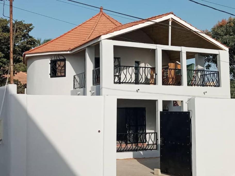 Belle Villa Proche Bord De Mer Ngaparou Buitenkant foto