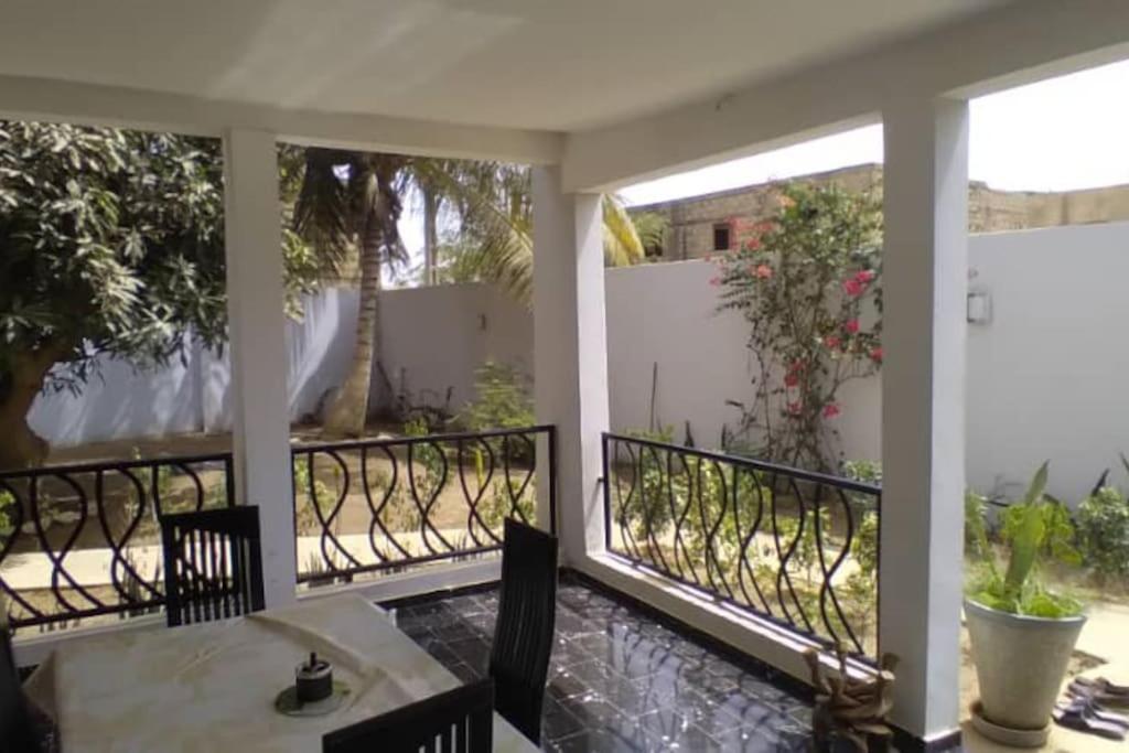 Belle Villa Proche Bord De Mer Ngaparou Buitenkant foto